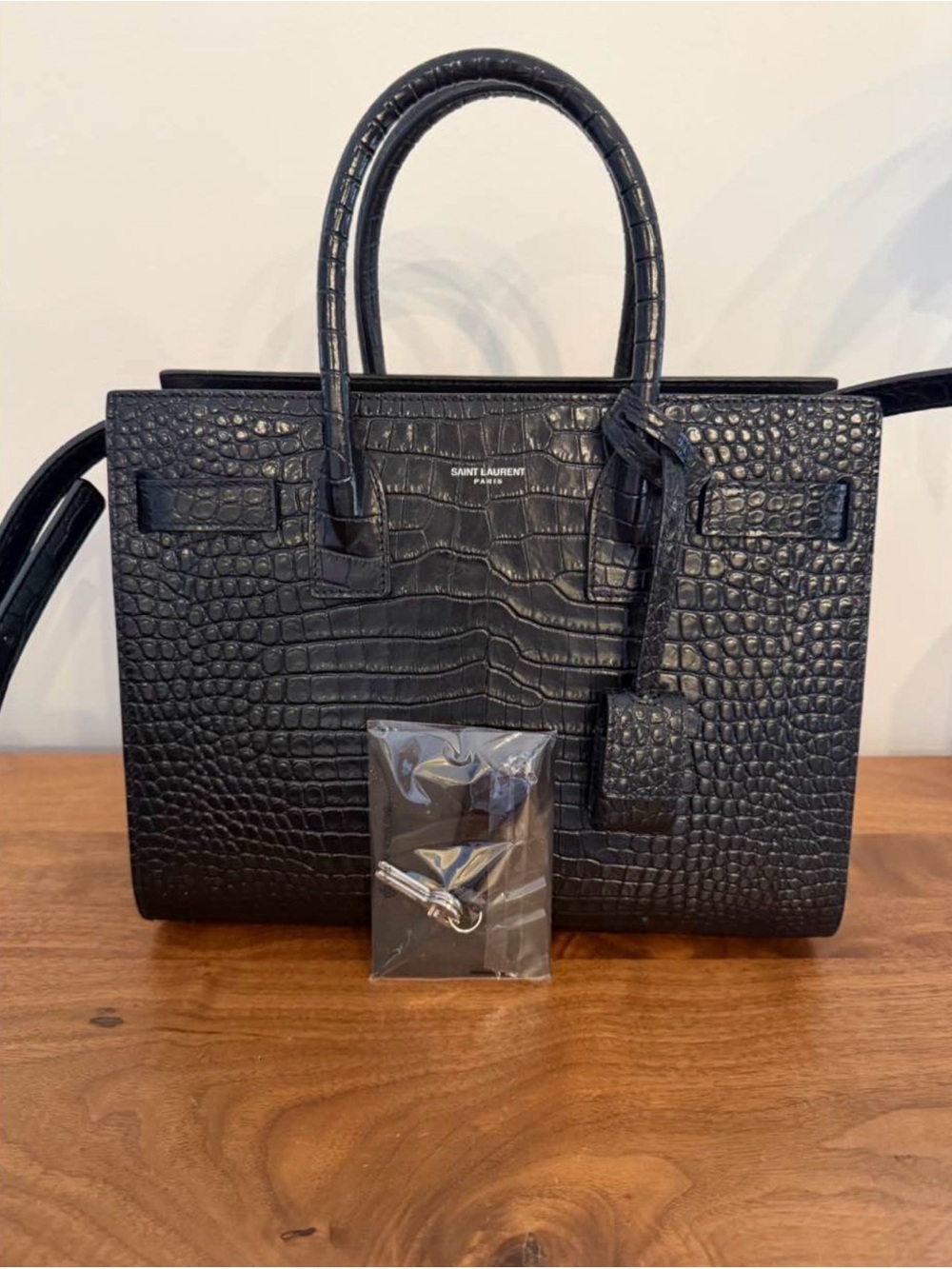 Saint Laurent Sac de Jour Small - Black Croc Embossed
Leather